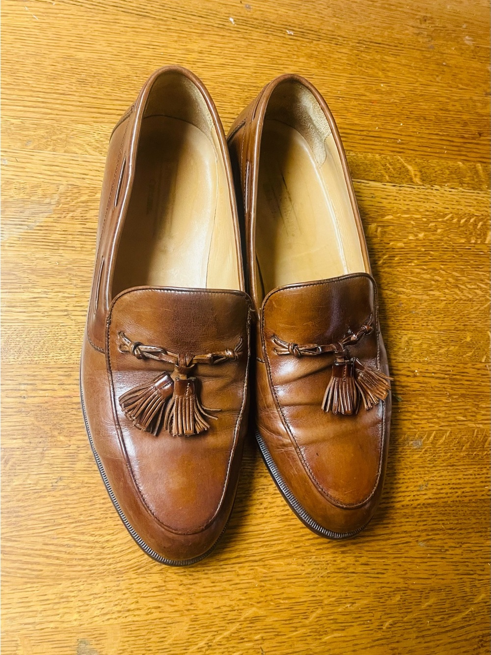 Johnston & Murphy Men's Brown Tassel Loafers - Classic Leather Slip-Ons